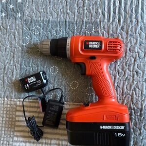Black & Decker Cordless Drill